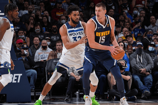 人关注的悬 人关注的悬