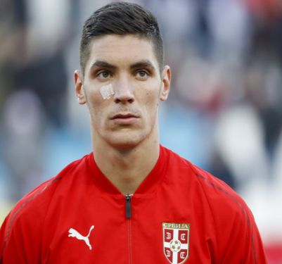 拉塞尔怒斥W16非常难开！梅赛德斯连夜彻查仍未找到原因